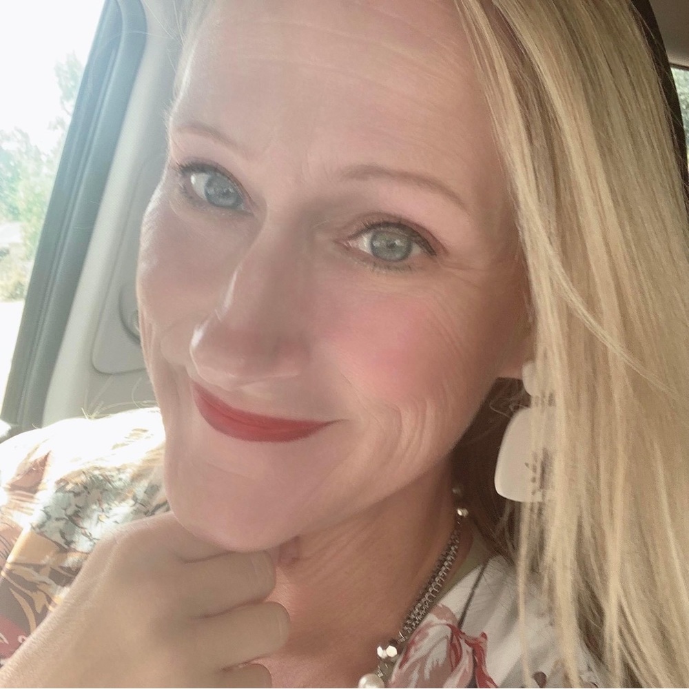 Meet your Posher, Kristen